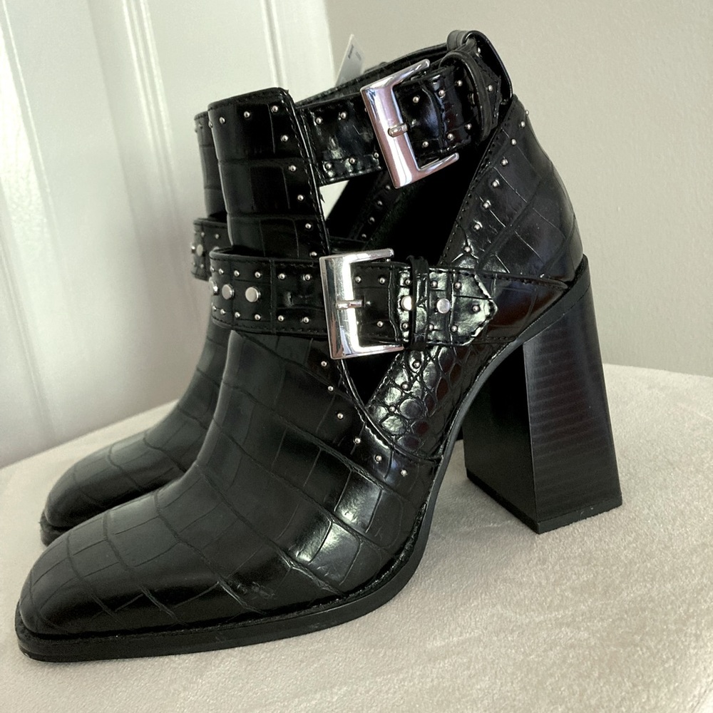 Zara Studded ankle shoes